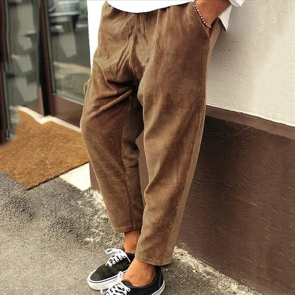 Sam |  Corduroy trousers – timeless, durable and comfortably refined SeekCTRL