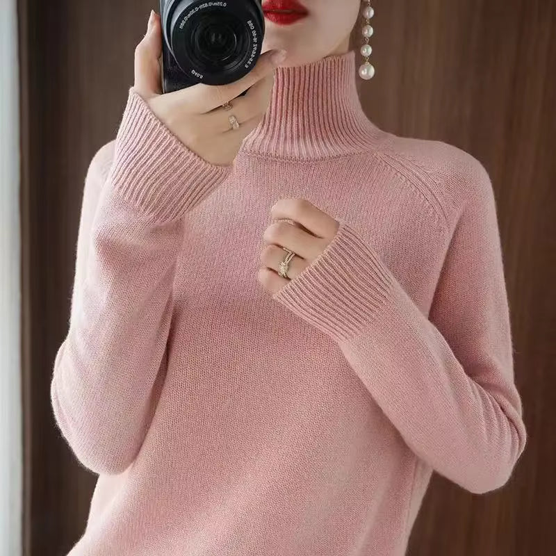 Olga | Warm winter turtleneck sweater for women - perfect for cold days SeekCTRL